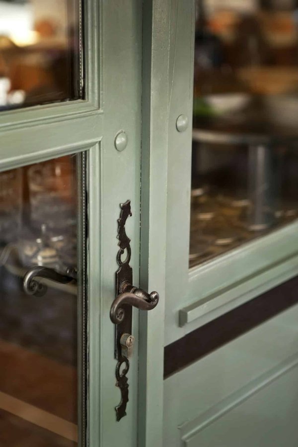 Les accessoires déco que l'on oublie trop fréquemment : changer ses poignées de portes !